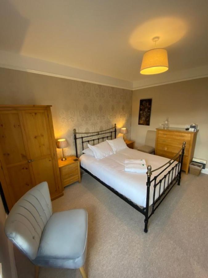 Camelot Guest House Falmouth Exteriör bild
